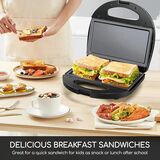 Sandwich Maker 700W Non-Stick Electric Sandwich Toaster Machine