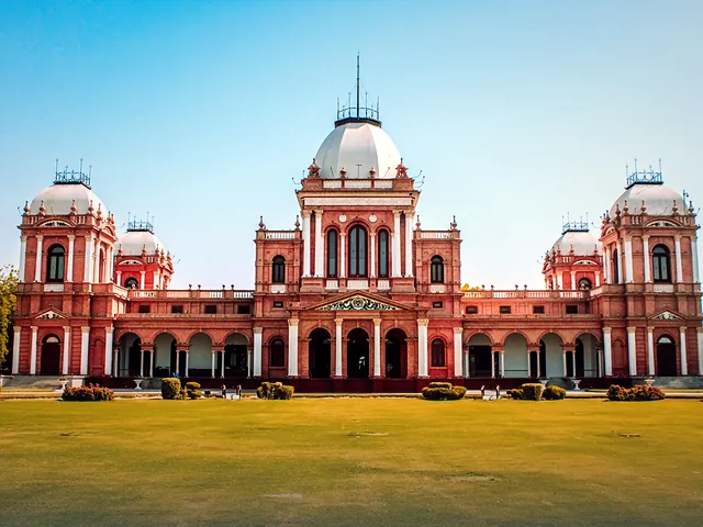 Noor Mahal, the historic palace in Bahawalpur