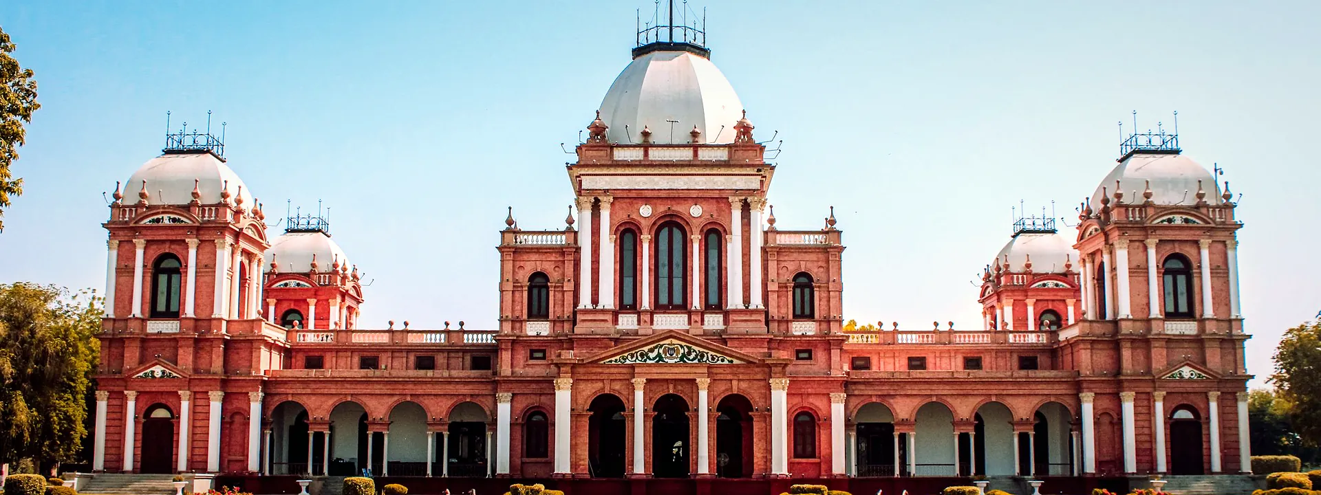 Noor Mahal, the historic palace in Bahawalpur